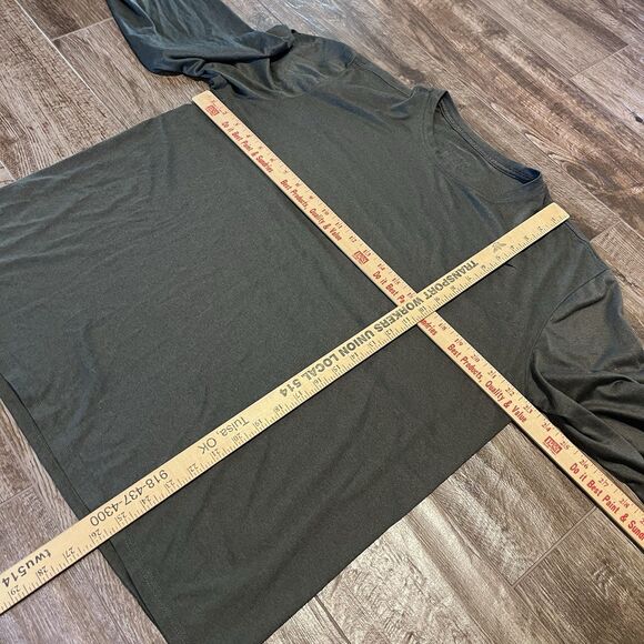 The Nike Tee Men's XL Green Long Sleeve Athletic Cut Dri-Fit T-shirt Logo - Picture 8 of 8